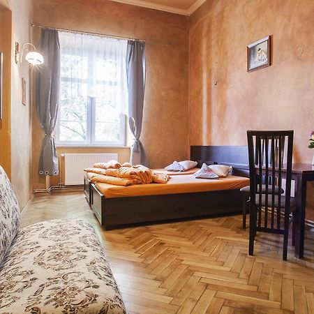 Momotown Privates Bed & Breakfast Krasków Eksteriør bilde
