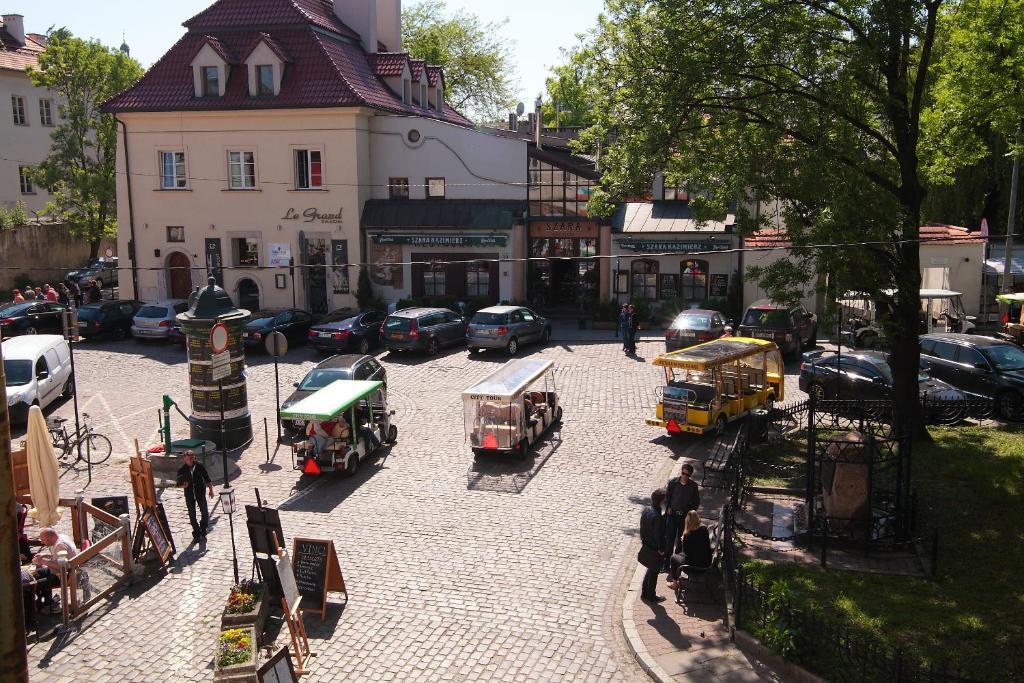 Momotown Privates Bed & Breakfast Krasków Eksteriør bilde