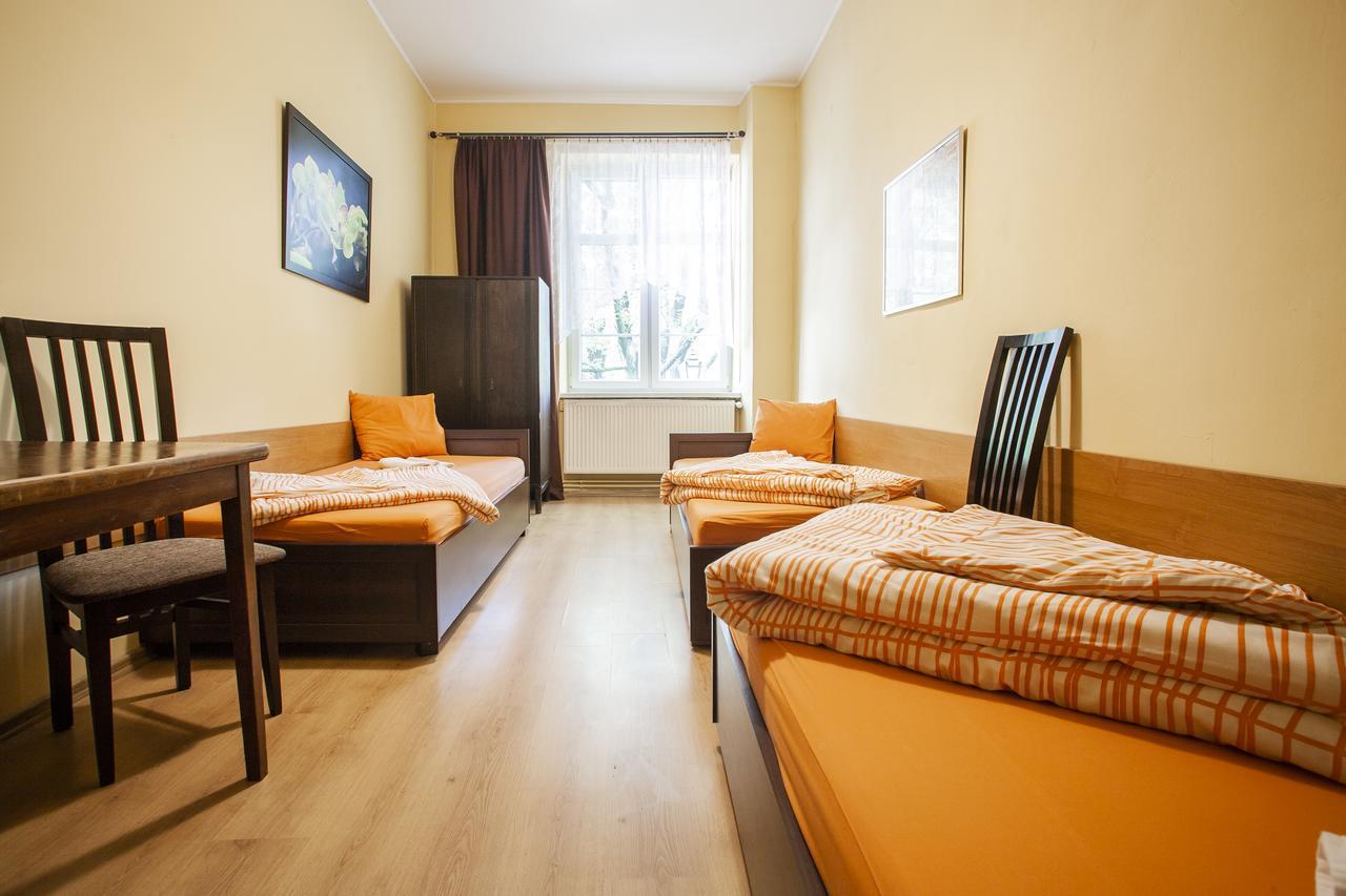 Momotown Privates Bed & Breakfast Krasków Eksteriør bilde