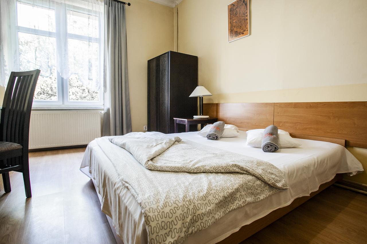 Momotown Privates Bed & Breakfast Krasków Eksteriør bilde